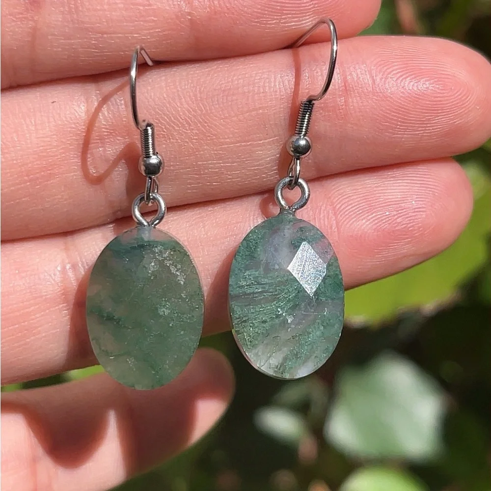 Stainless steel faceted moss‎ agate earrings B